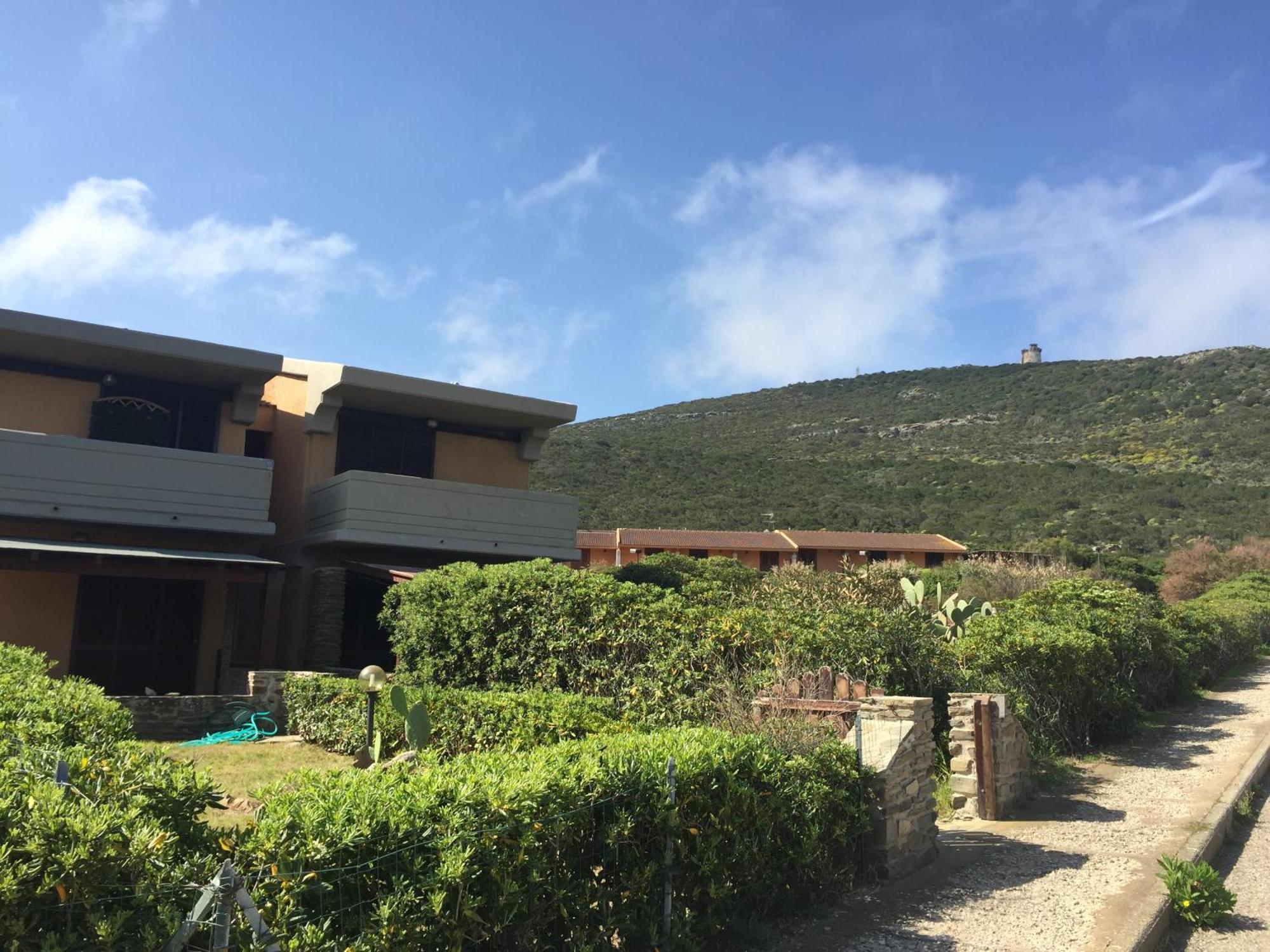 Вілла Sardinia Re - Casa Ibiscus Стінтіно Екстер'єр фото